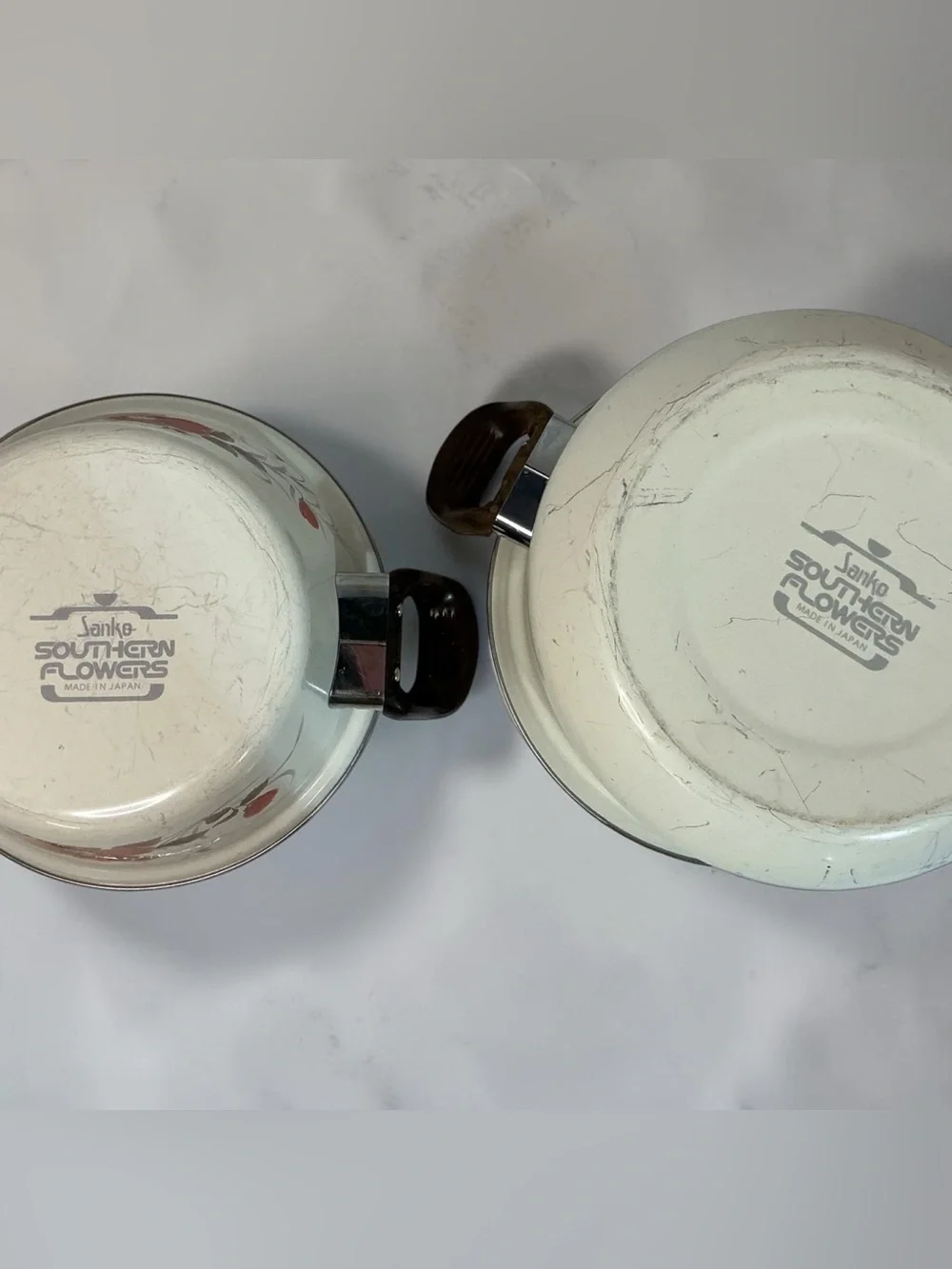 Enamel Floral Stockpot and Saucepan Set - White with Red Flowers